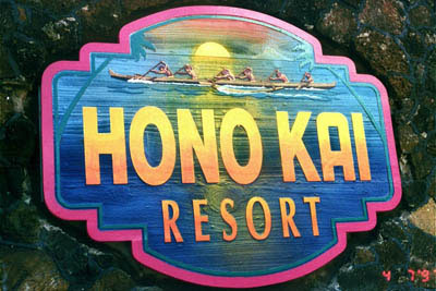 Hono Kai Resort - Hand painted redwood with airbrushed paddlers.